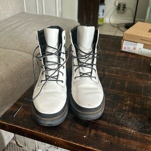 Timberland women’s boots